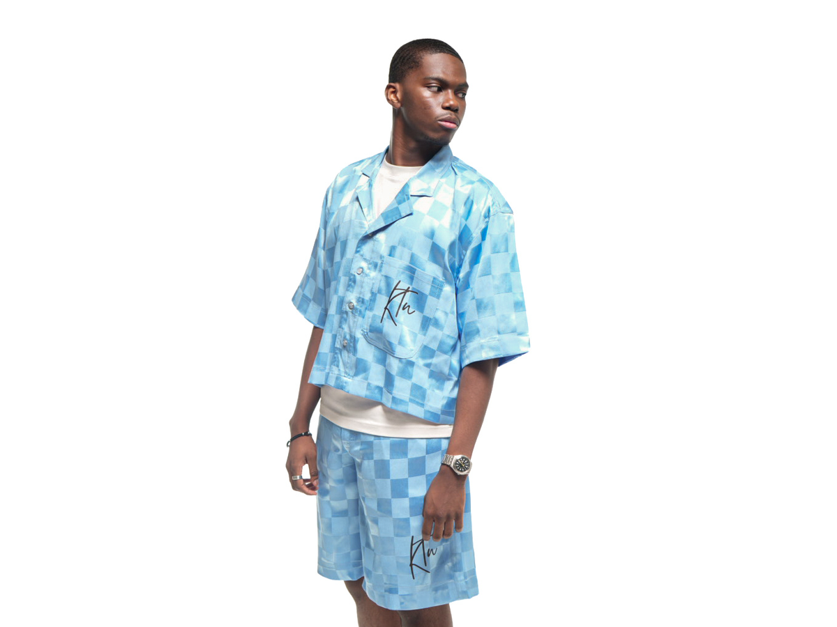 Ensemble en short chemise bazin bleu claire